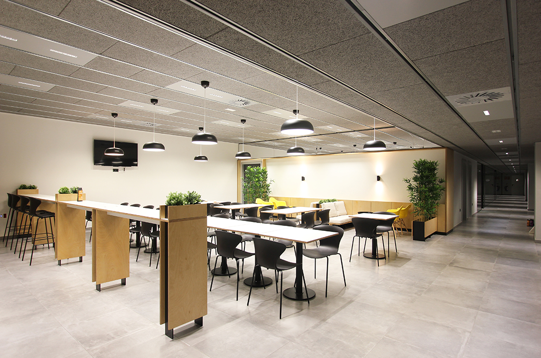 Diseño de espacio de descanso para personal. Re-estudio